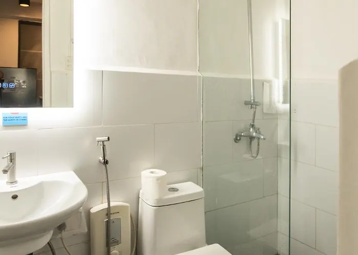 Homestay Homey And Cozey Poblacion Makati S09 Manila